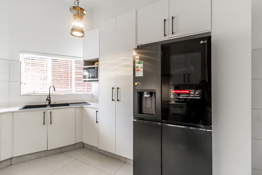 3 Bedroom Property for Sale in Waterkloof Glen Gauteng