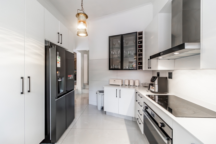 3 Bedroom Property for Sale in Waterkloof Glen Gauteng