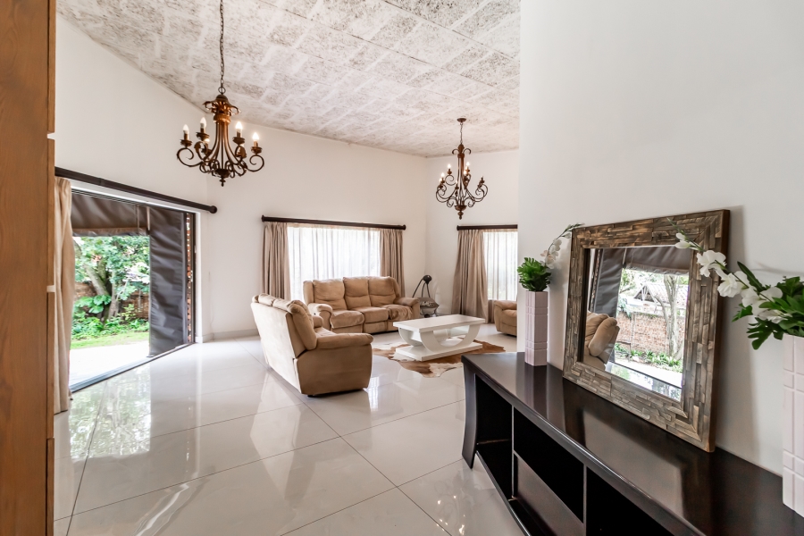 3 Bedroom Property for Sale in Waterkloof Glen Gauteng