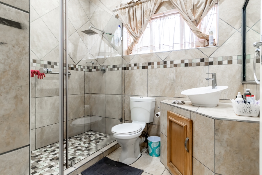 3 Bedroom Property for Sale in Waterkloof Glen Gauteng