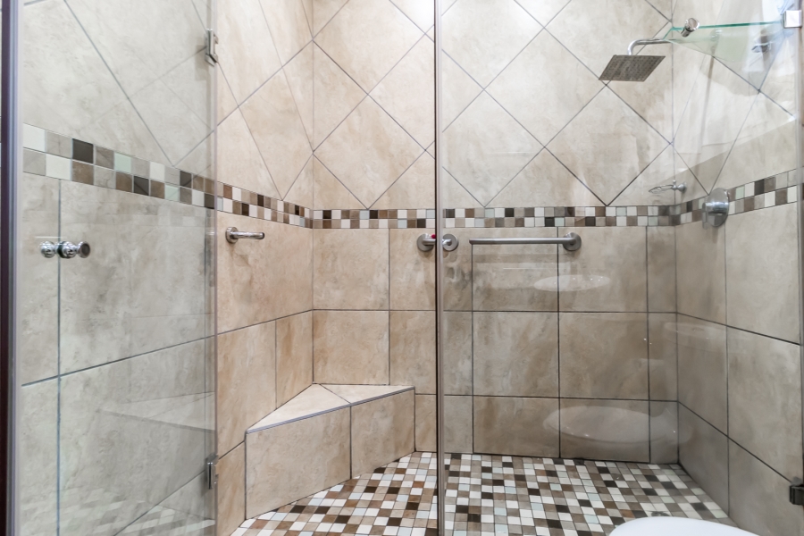 3 Bedroom Property for Sale in Waterkloof Glen Gauteng