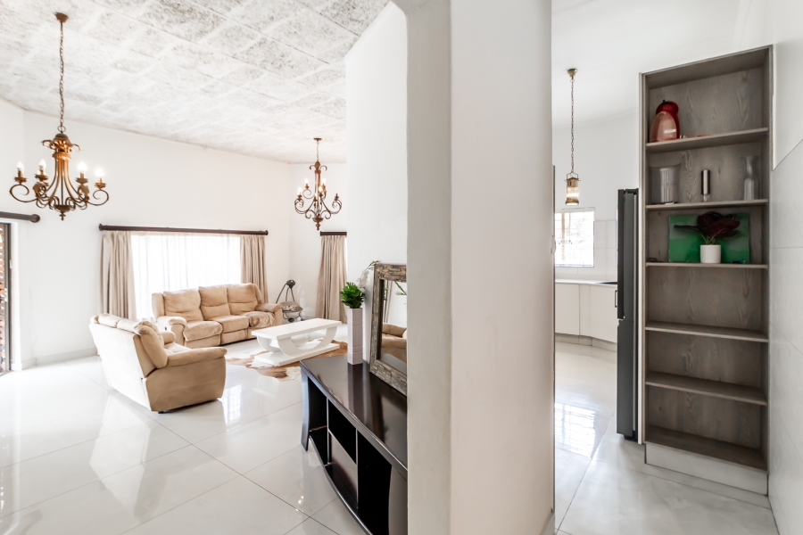 3 Bedroom Property for Sale in Waterkloof Glen Gauteng