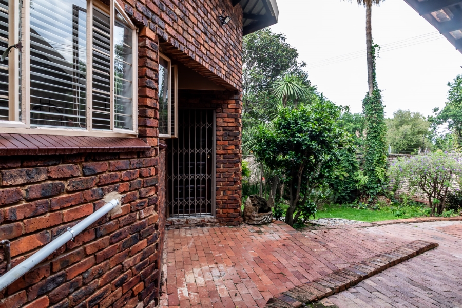 3 Bedroom Property for Sale in Waterkloof Glen Gauteng