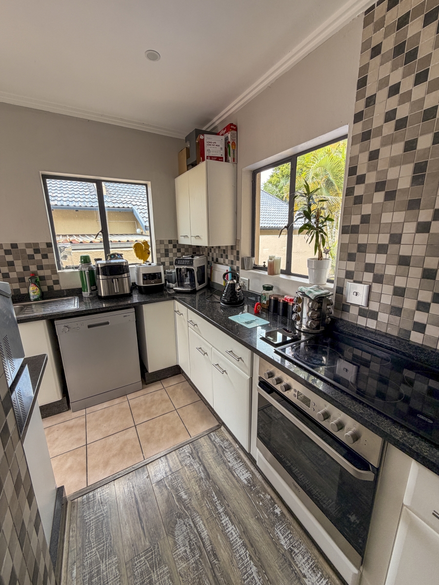 3 Bedroom Property for Sale in Garsfontein Gauteng