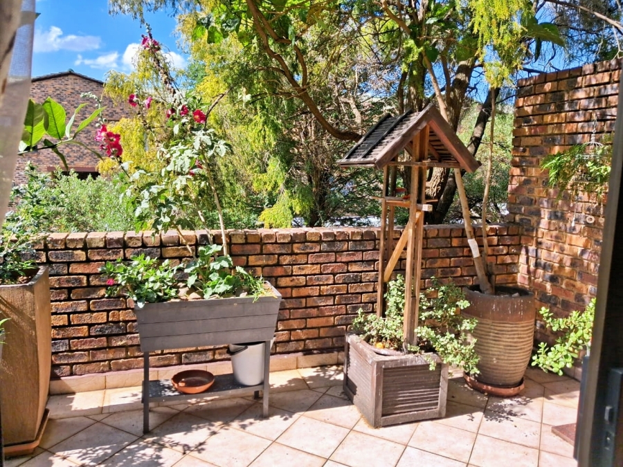 1 Bedroom Property for Sale in Noordhang Gauteng