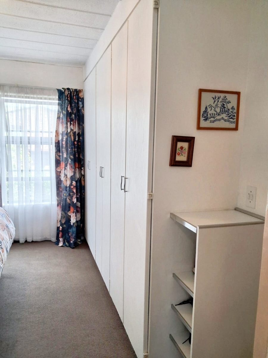 1 Bedroom Property for Sale in Noordhang Gauteng