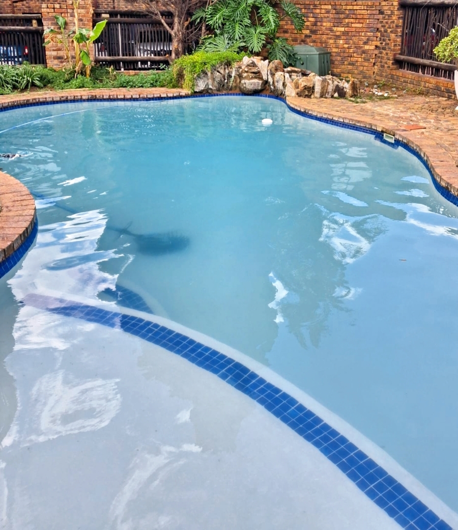 1 Bedroom Property for Sale in Noordhang Gauteng