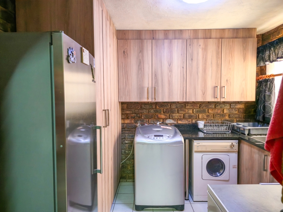 4 Bedroom Property for Sale in Amandasig Gauteng