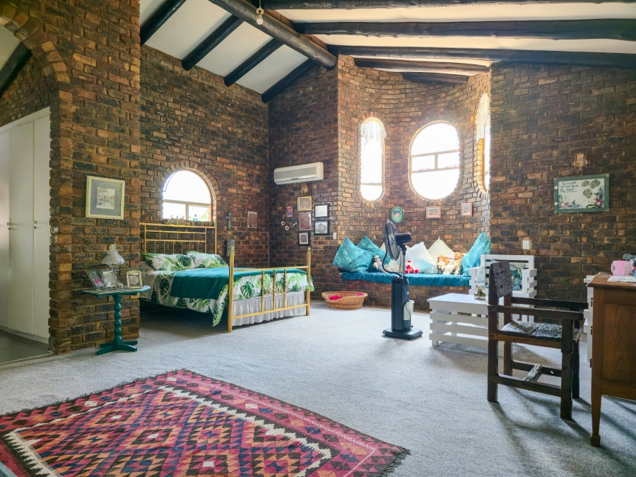 4 Bedroom Property for Sale in Amandasig Gauteng