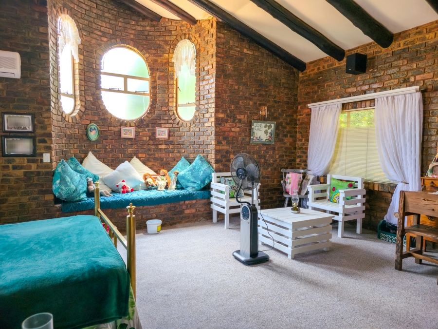 4 Bedroom Property for Sale in Amandasig Gauteng