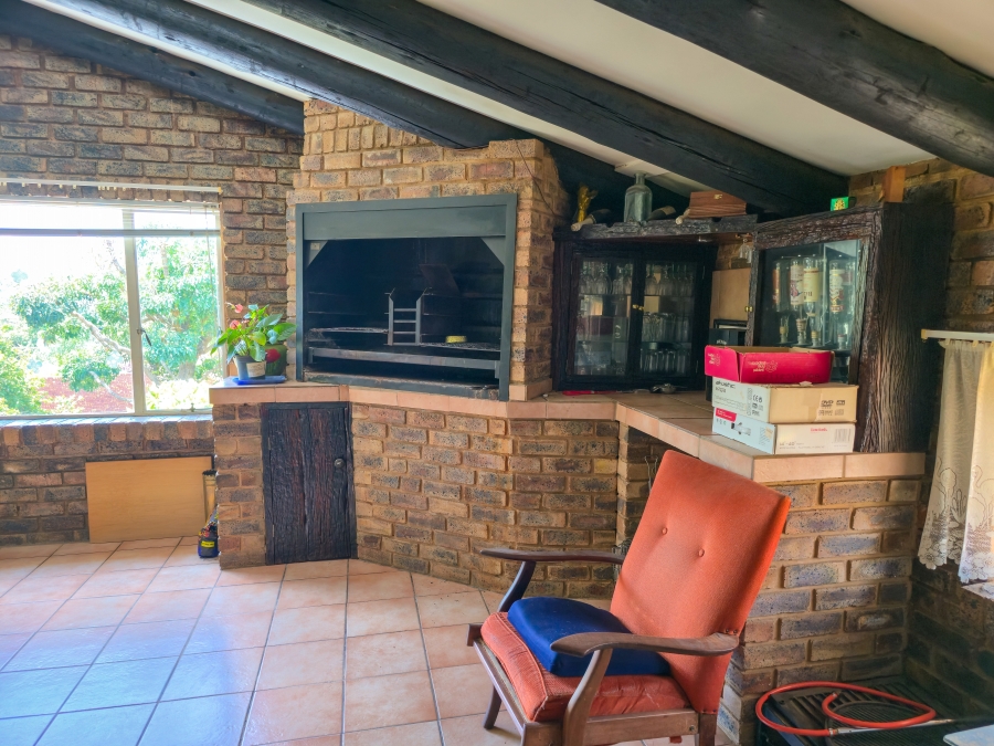 4 Bedroom Property for Sale in Amandasig Gauteng