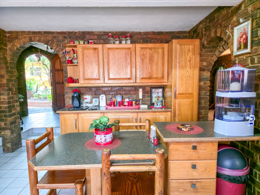 4 Bedroom Property for Sale in Amandasig Gauteng