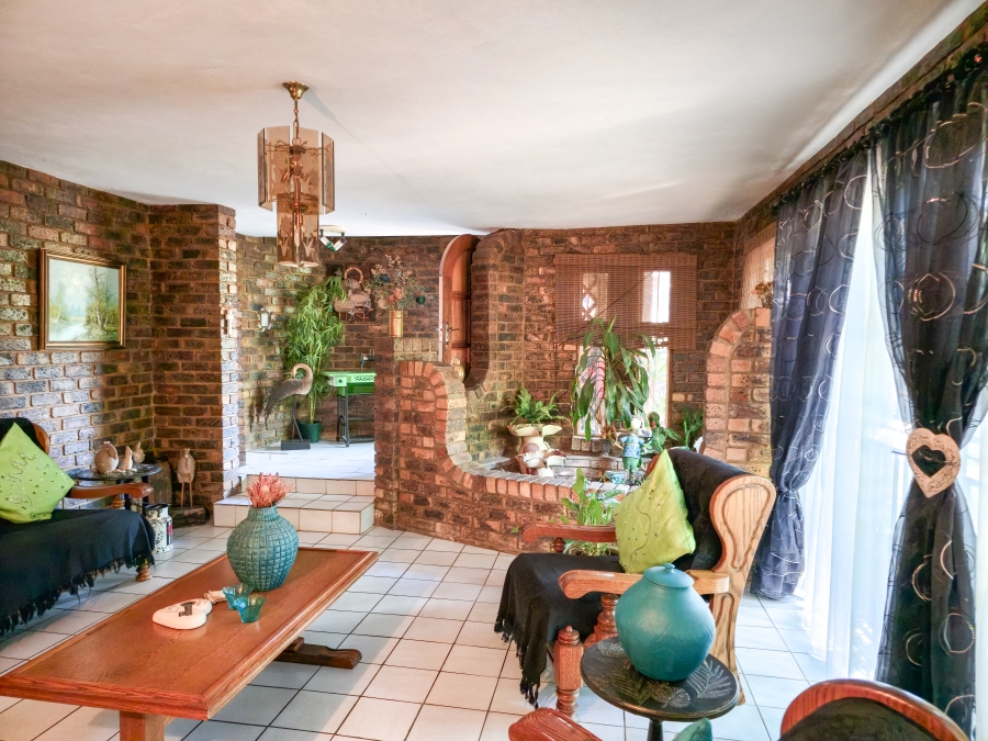 4 Bedroom Property for Sale in Amandasig Gauteng