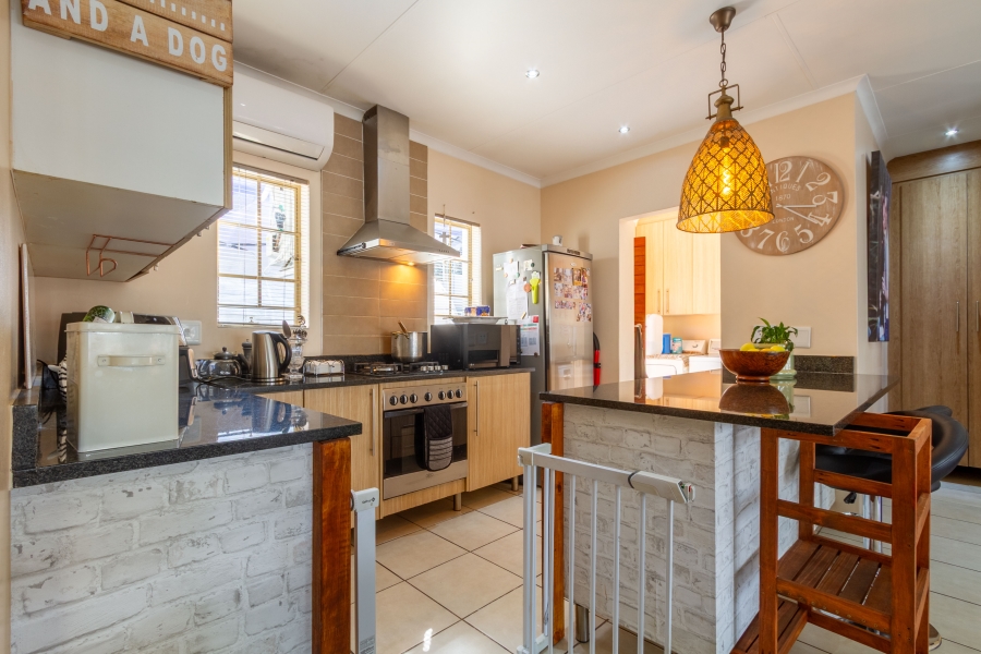 3 Bedroom Property for Sale in Equestria Gauteng