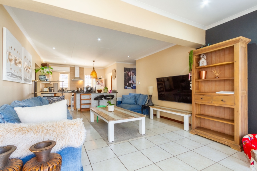 3 Bedroom Property for Sale in Equestria Gauteng