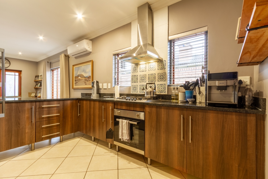 3 Bedroom Property for Sale in Equestria Gauteng