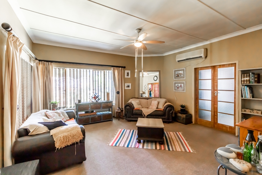 To Let 2 Bedroom Property for Rent in Gezina Gauteng