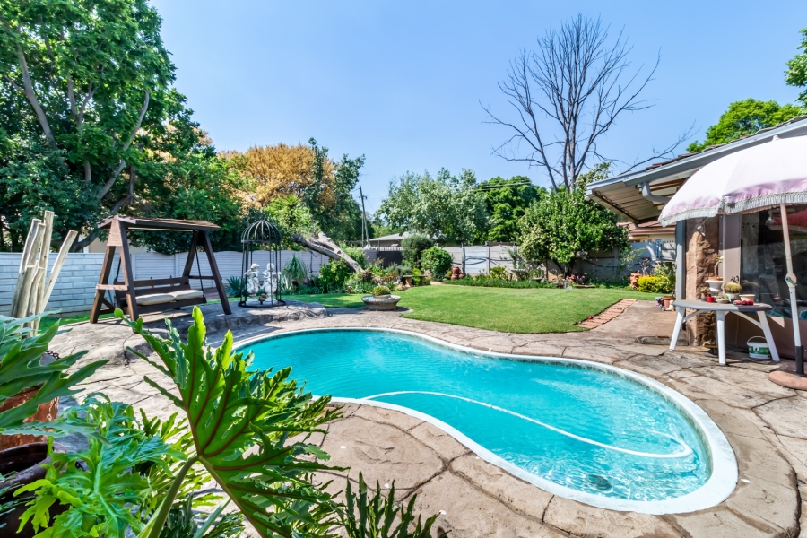 To Let 2 Bedroom Property for Rent in Gezina Gauteng