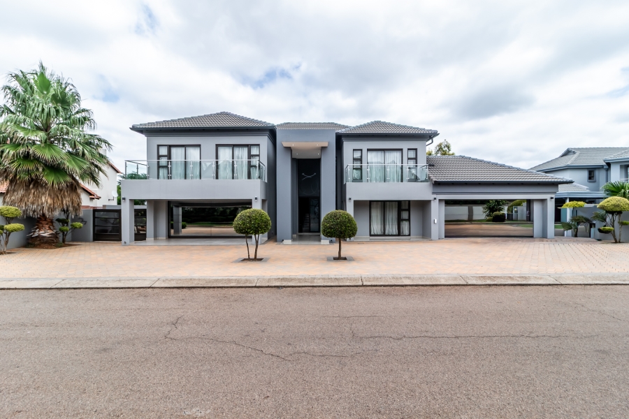 4 Bedroom Property for Sale in Zambezi Country Estate Gauteng