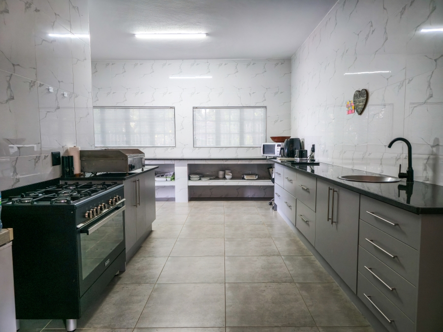 4 Bedroom Property for Sale in Pretoria North Gauteng