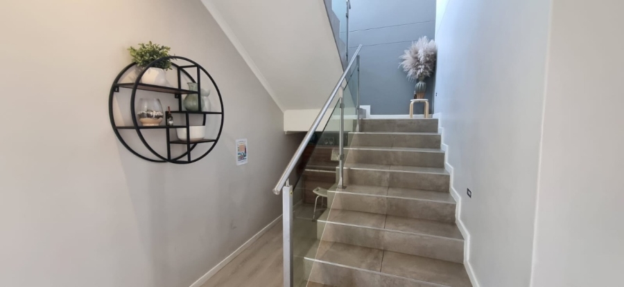 3 Bedroom Property for Sale in Queenswood Gauteng