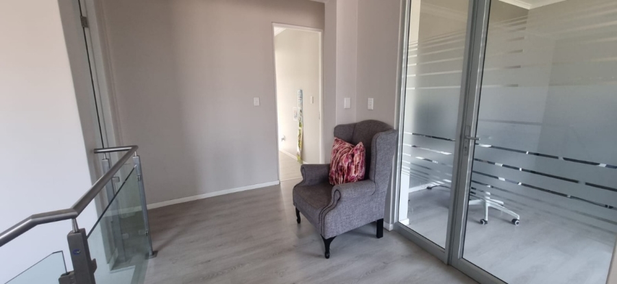 3 Bedroom Property for Sale in Queenswood Gauteng