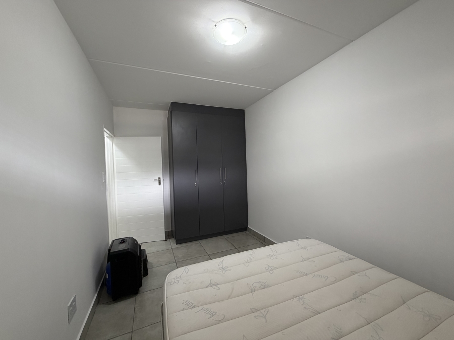 To Let 2 Bedroom Property for Rent in Raslouw Gauteng