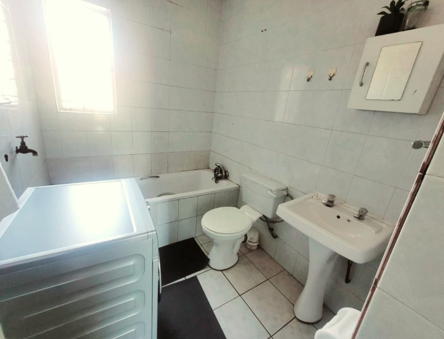 2 Bedroom Property for Sale in Primrose Gauteng