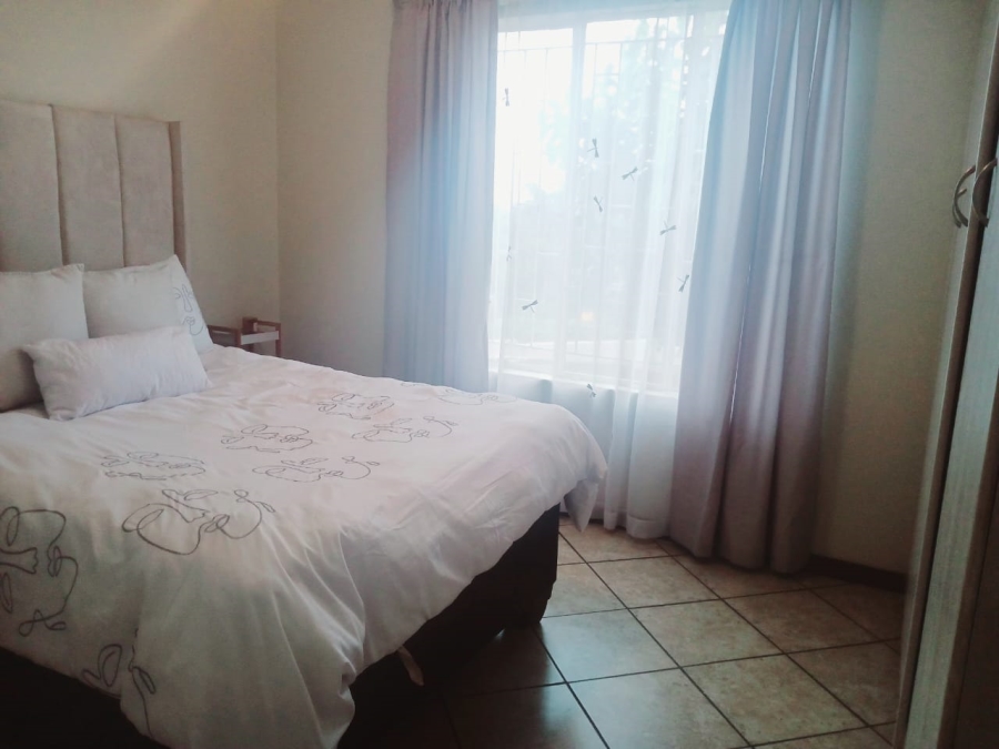 2 Bedroom Property for Sale in Florida Glen Gauteng