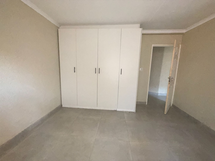 3 Bedroom Property for Sale in Little Falls Gauteng