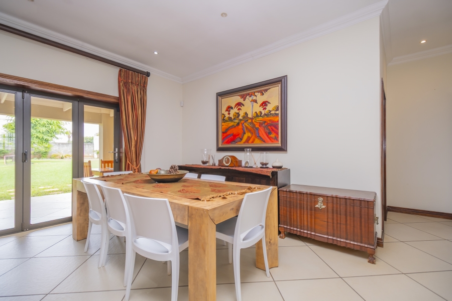 6 Bedroom Property for Sale in Weltevreden Park Gauteng