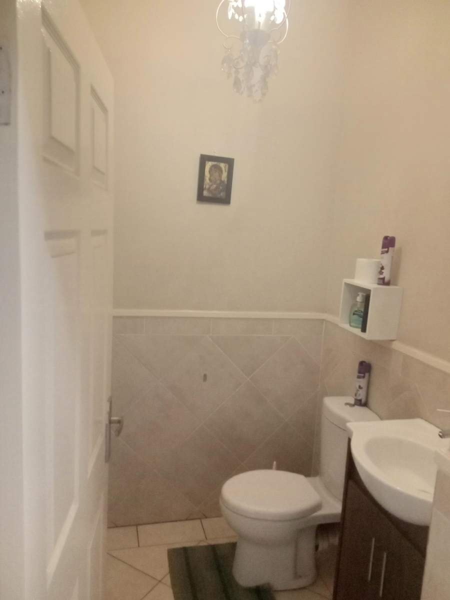 3 Bedroom Property for Sale in Ferndale Gauteng