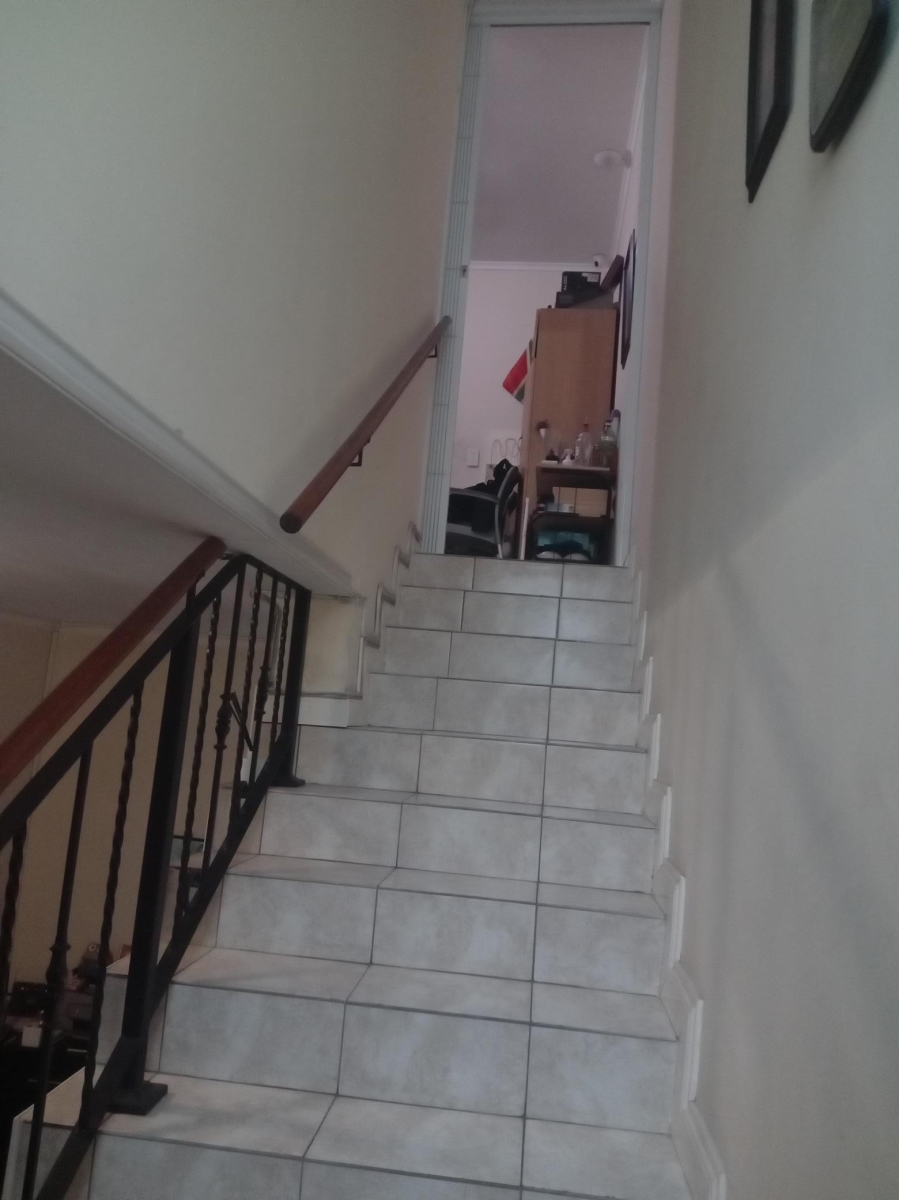 3 Bedroom Property for Sale in Ferndale Gauteng