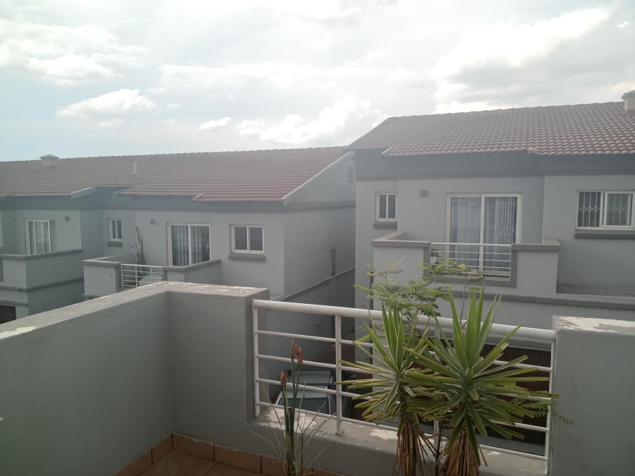 3 Bedroom Property for Sale in Ferndale Gauteng