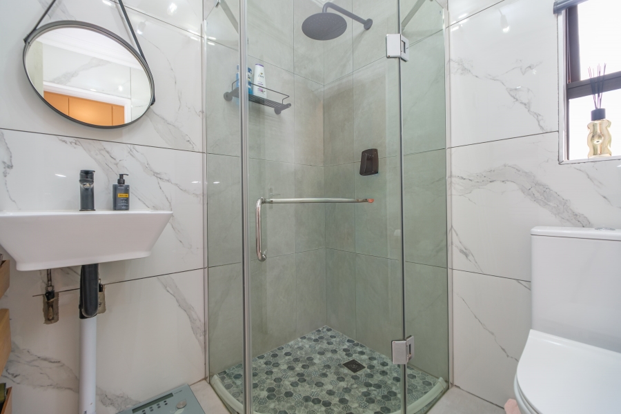 3 Bedroom Property for Sale in Wilgeheuwel Gauteng