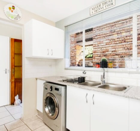 To Let 2 Bedroom Property for Rent in Sundowner Gauteng