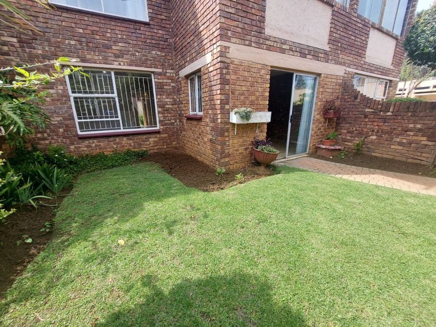 2 Bedroom Property for Sale in Northcliff Gauteng