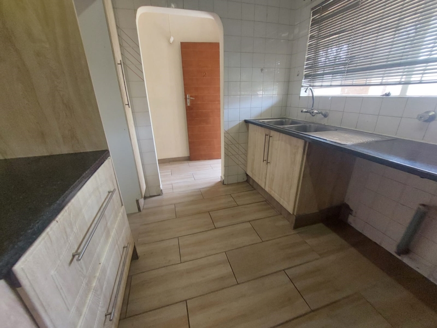 2 Bedroom Property for Sale in Northcliff Gauteng
