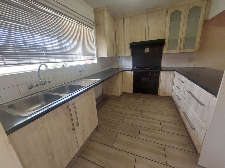 2 Bedroom Property for Sale in Northcliff Gauteng