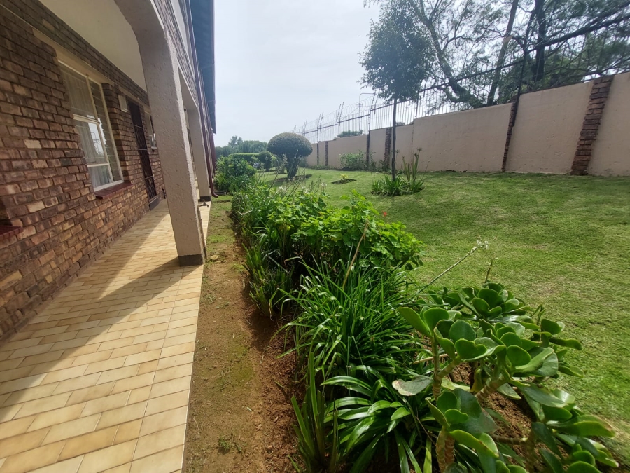 2 Bedroom Property for Sale in Northcliff Gauteng