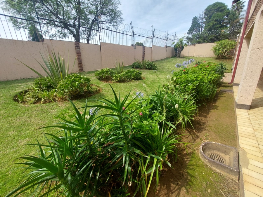 2 Bedroom Property for Sale in Northcliff Gauteng