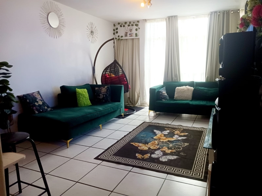 2 Bedroom Property for Sale in Windsor West Gauteng