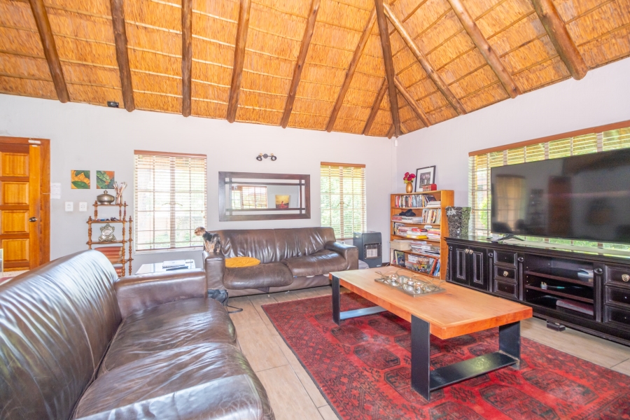 5 Bedroom Property for Sale in Weltevreden Park Gauteng