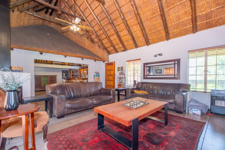 5 Bedroom Property for Sale in Weltevreden Park Gauteng