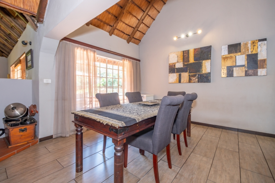 5 Bedroom Property for Sale in Weltevreden Park Gauteng