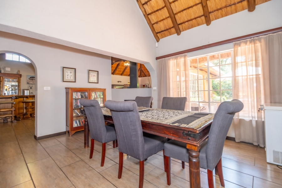 5 Bedroom Property for Sale in Weltevreden Park Gauteng