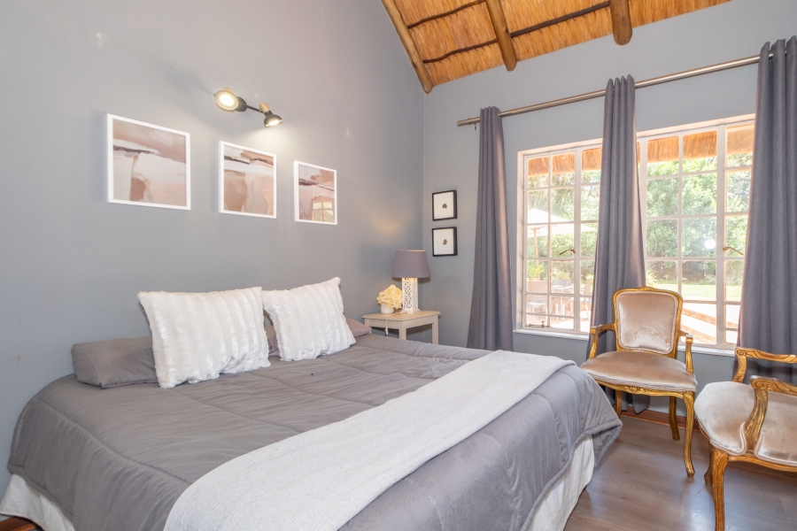 5 Bedroom Property for Sale in Weltevreden Park Gauteng