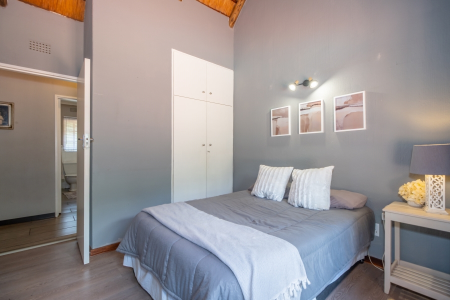 5 Bedroom Property for Sale in Weltevreden Park Gauteng