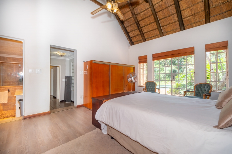 5 Bedroom Property for Sale in Weltevreden Park Gauteng