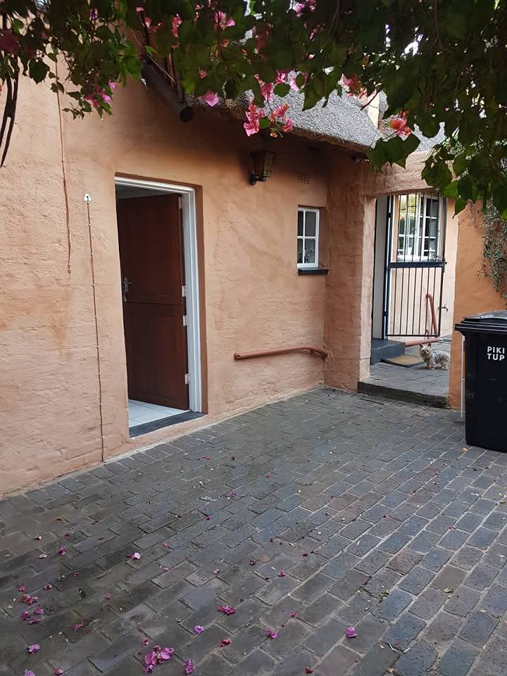 5 Bedroom Property for Sale in Weltevreden Park Gauteng